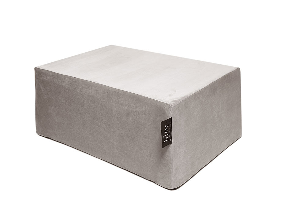 Large Stone Bloc In Velvet